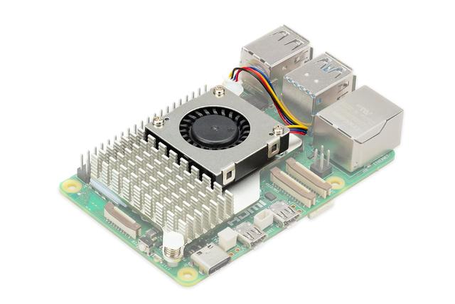 Product image of Raspberry Pi Raspberry Pi 5 Active Cooler - Aluminum Heatsink - SC1148